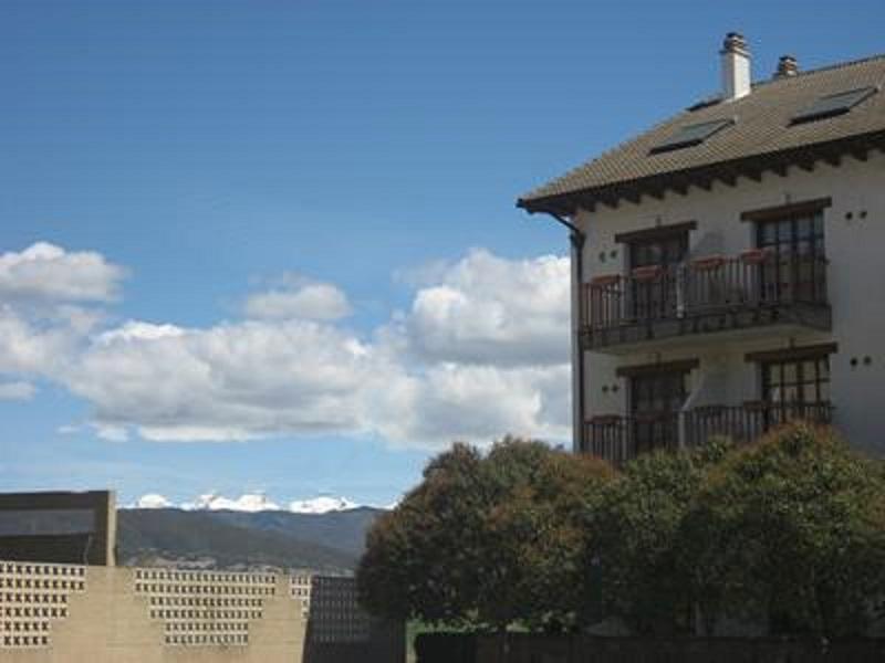 安纳亚酒店 Puente La Reina de Jaca 外观 照片